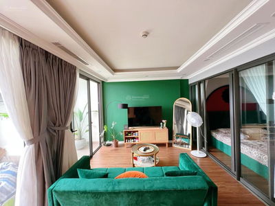 Sunshine Garden, Vietnam  Sunshine Garden, Vietnam