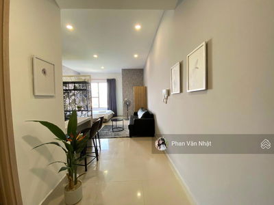 Sunrise City, Vietnam Sunrise City, Vietnam