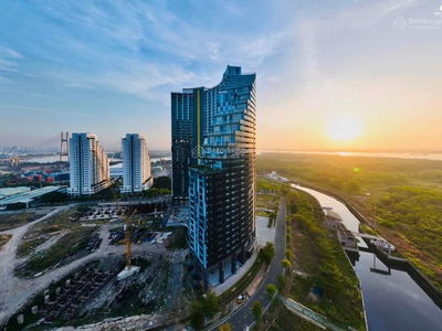 Sunshine Diamond River, Vietnam Sunshine Diamond River, Vietnam