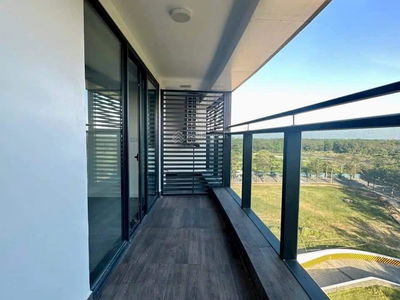 Sunshine Diamond River, Vietnam Sunshine Diamond River, Vietnam