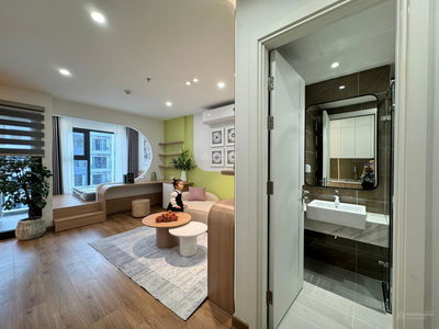 The Matrix One, Vietnam The Matrix One, Vietnam