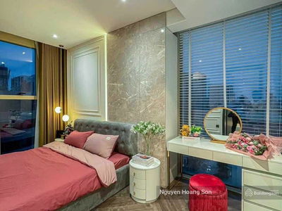 D’. Le Roi Soleil, Vietnam D’. Le Roi Soleil, Vietnam