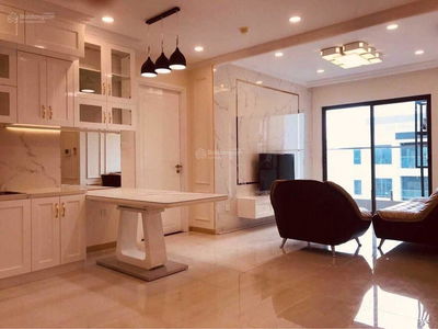 De Capella, Vietnam De Capella, Vietnam