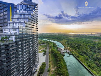 Sunshine Diamond River, Vietnam Sunshine Diamond River, Vietnam