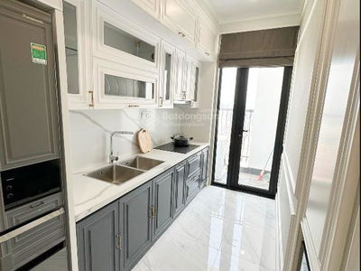 Discovery Central, Vietnam Discovery Central, Vietnam