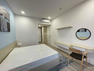 La Casta Văn Phú, Vietnam La Casta Văn Phú, Vietnam