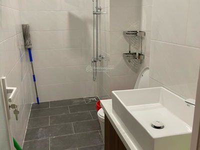 Topaz Elite, Vietnam Topaz Elite, Vietnam