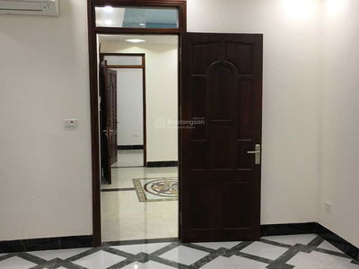 Gehäuse In Hanoi, Vietnam Gehäuse In Hanoi, Vietnam