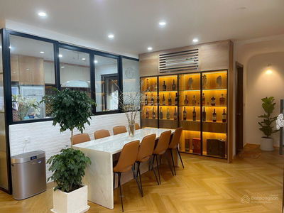 Kingdom 101, Vietnam Kingdom 101, Vietnam