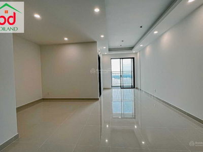 Q7 Saigon Riverside, Vietnam Q7 Saigon Riverside, Vietnam