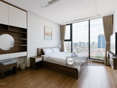 Dreamland Bonanza, Vietnam Dreamland Bonanza, Vietnam