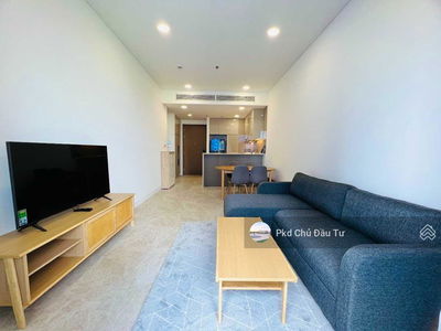 The River Thủ Thiêm, Vietnam  The River Thủ Thiêm, Vietnam