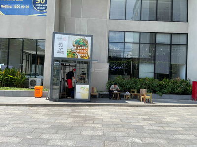 De Capella, Vietnam De Capella, Vietnam