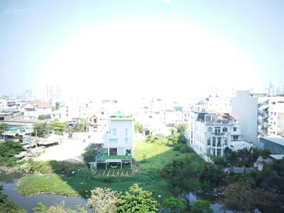 Sunrise City, Vietnam Sunrise City, Vietnam