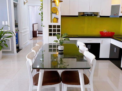 Gehäuse In Ha GJong, Vietnam Gehäuse In Ha GJong, Vietnam