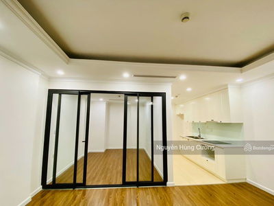 Sunshine Garden, Vietnam  Sunshine Garden, Vietnam