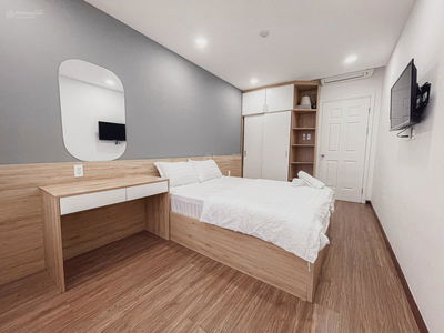 Sunrise City, Vietnam  Sunrise City, Vietnam