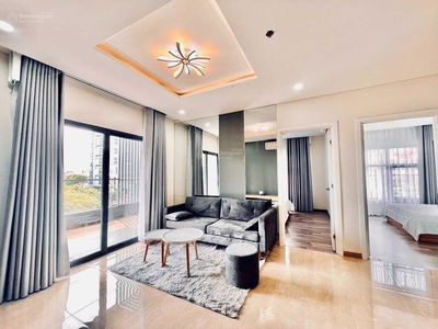 The Monarchy, Vietnam  The Monarchy, Vietnam