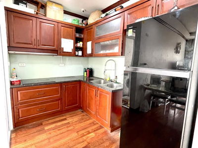 Golden Palace, Vietnam Golden Palace, Vietnam