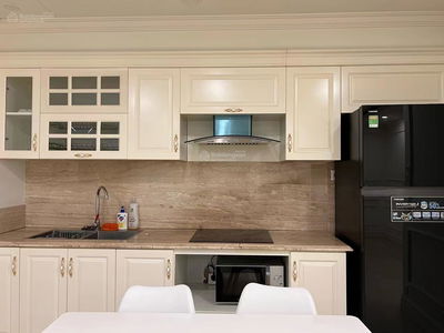 D’. Le Roi Soleil, Vietnam D’. Le Roi Soleil, Vietnam