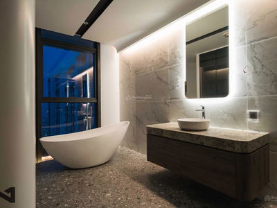 Vinhomes Metropolis - Liễu Giai, Vietnam  Vinhomes Metropolis - Liễu Giai, Vietnam