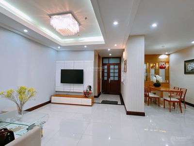 Him Lam Riverside, Vietnam  Him Lam Riverside, Vietnam