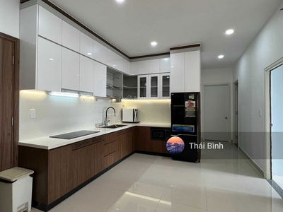 Topaz Elite, Vietnam Topaz Elite, Vietnam