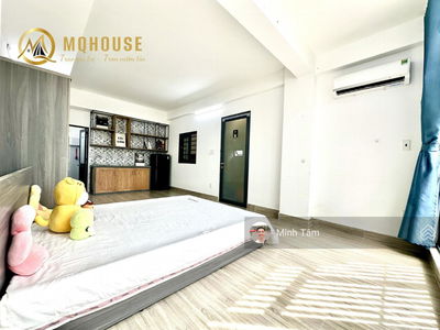 Dang Thuy Tram Street, Vietnam Dang Thuy Tram Street, Vietnam