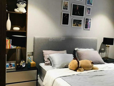 Sunrise City, Vietnam Sunrise City, Vietnam