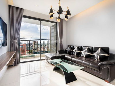 De La Sol, Vietnam De La Sol, Vietnam