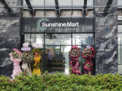 Sunshine Diamond River, Vietnam Sunshine Diamond River, Vietnam