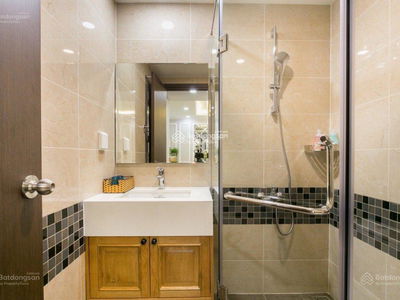 Him Lam Chợ Lớn, Vietnam Him Lam Chợ Lớn, Vietnam