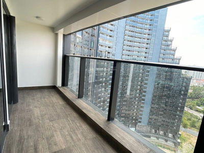 Sunshine Diamond River, Vietnam Sunshine Diamond River, Vietnam