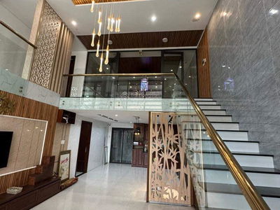 Gehäuse In Da Nang, Vietnam  Gehäuse In Da Nang, Vietnam