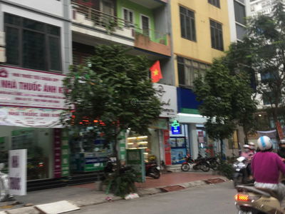 Gehäuse In Ha GJong, Vietnam Gehäuse In Ha GJong, Vietnam