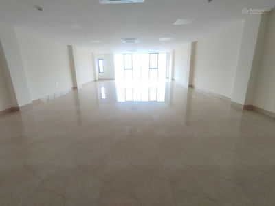 Gehäuse In Ha GJong, Vietnam Gehäuse In Ha GJong, Vietnam