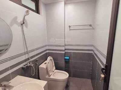 Gehäuse In Ha GJong, Vietnam Gehäuse In Ha GJong, Vietnam