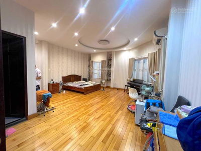 Housing in Ho Chi Minh City, Vietnam Housing in Ho Chi Minh City, Vietnam