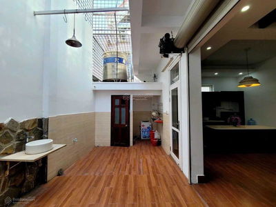 Housing in Ho Chi Minh City, Vietnam Housing in Ho Chi Minh City, Vietnam