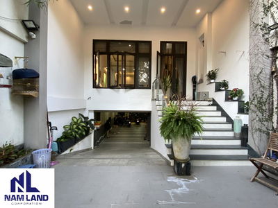 Gehäuse In Nha Be, Vietnam Gehäuse In Nha Be, Vietnam