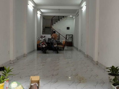 Gehäuse In Haiphong, Vietnam Gehäuse In Haiphong, Vietnam