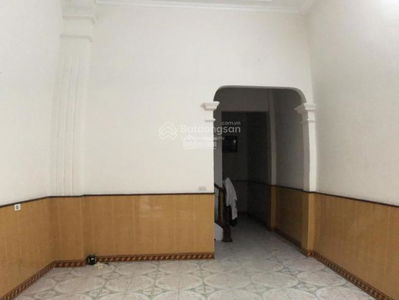 Gehäuse In Ha GJong, Vietnam Gehäuse In Ha GJong, Vietnam