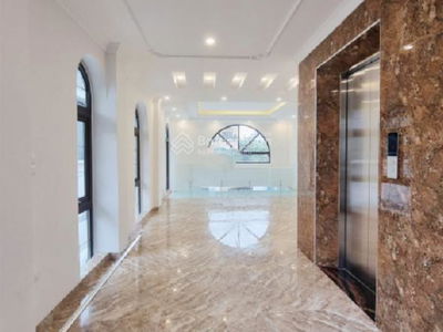 Gehäuse In Hanoi, Vietnam Gehäuse In Hanoi, Vietnam