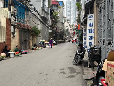 Gehäuse In Hanoi, Vietnam Gehäuse In Hanoi, Vietnam