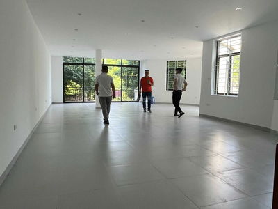 Gehäuse In Ha GJong, Vietnam Gehäuse In Ha GJong, Vietnam