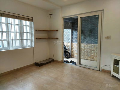 Housing in Nha Be, Vietnam Housing in Nha Be, Vietnam