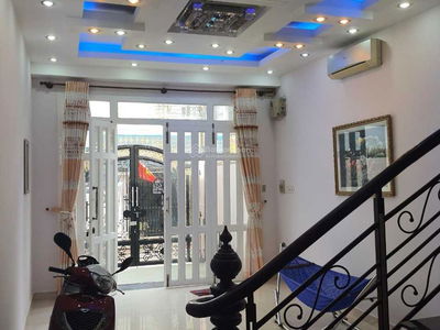 Gehäuse In Nha Be, Vietnam  Gehäuse In Nha Be, Vietnam