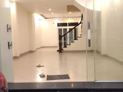 Gehäuse In Ha GJong, Vietnam Gehäuse In Ha GJong, Vietnam