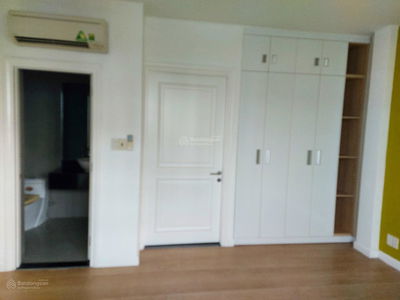 Gehäuse In Nha Be, Vietnam  Gehäuse In Nha Be, Vietnam