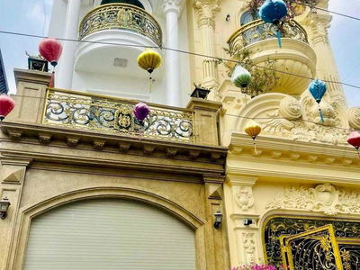 Housing in Ho Chi Minh City, Vietnam Housing in Ho Chi Minh City, Vietnam